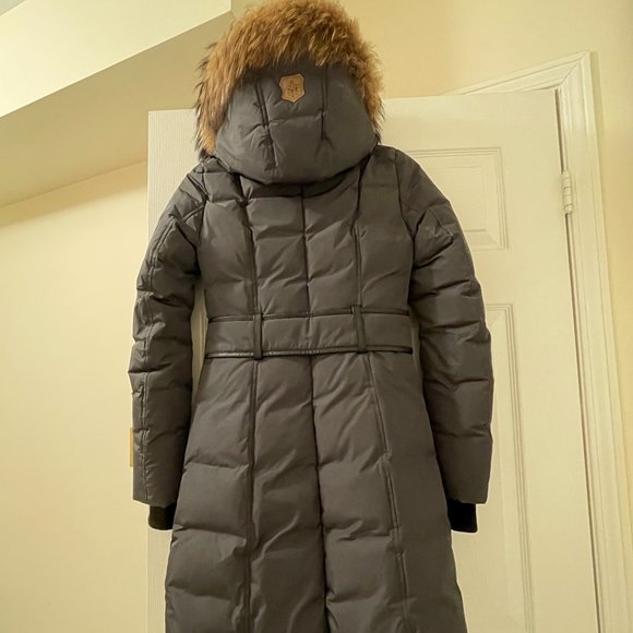 Mackage KAY down coat with natural fur Signature Mackage Collar - Picture 7 of 8